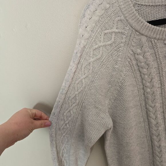 GAP Women's Gray Cable Knit Sweater XL - Picture 4 of 7